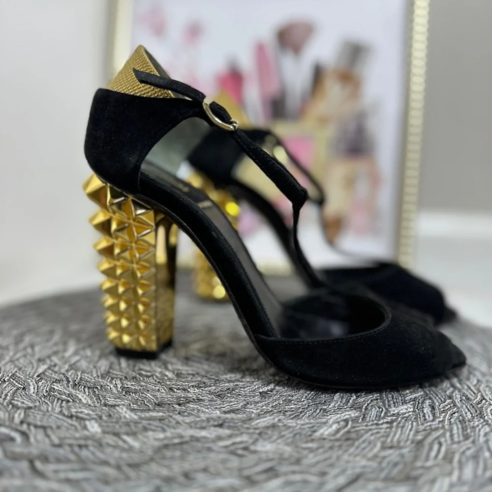 Fendi Black T-Strap Heels with Gold Studded Heel - Picture 4 of 12